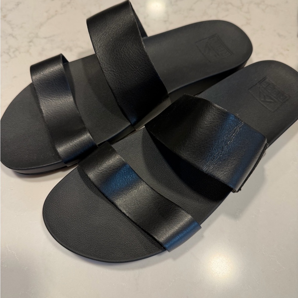 Sandals Bundle | Reef Birkenstock Teva - Picture 5 of 11